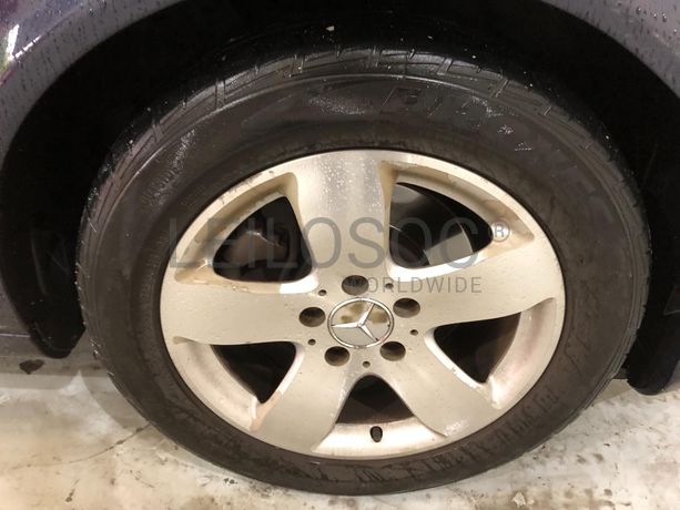 Mercedes-Benz E 270 · Ano 2002