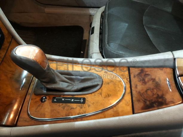 Mercedes-Benz E 270 · Ano 2002