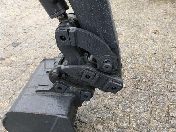 Mini Giratória Rastos Volvo EC15D