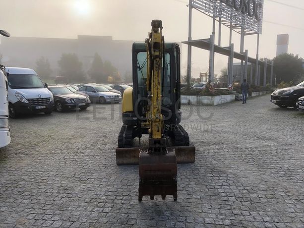 Mini giratória Yanmar Vio35