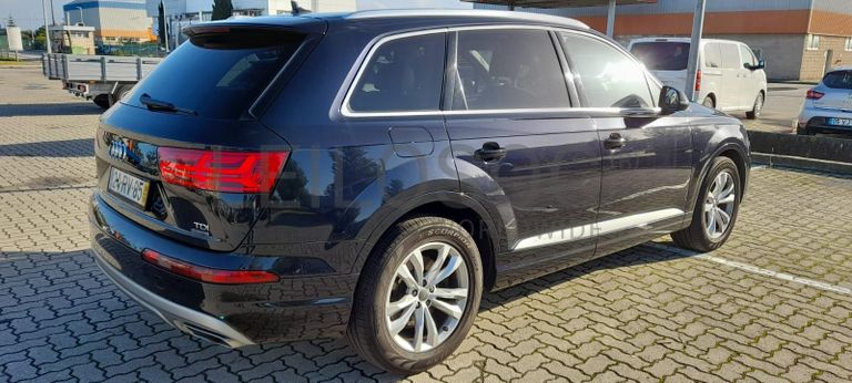 Audi Q7 3.0 TDI - 7 Lugares