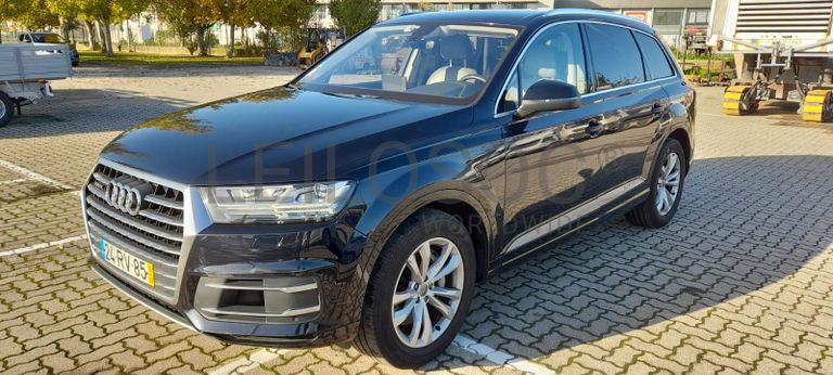 Audi Q7 3.0 TDI - 7 Lugares