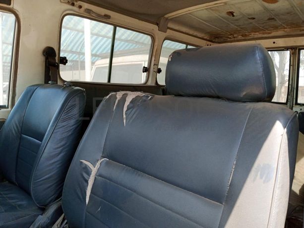 Toyota Land Cruiser ·