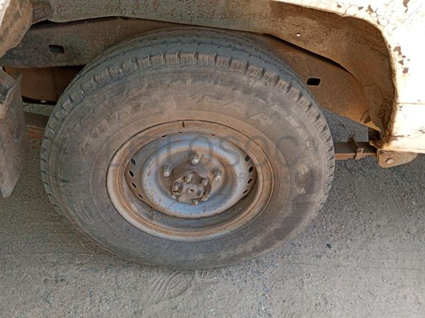 Toyota Land Cruiser ·