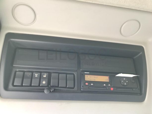 Renault 280DXI · Grua Fassi