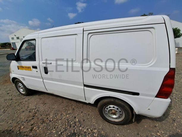 CHEVROLET N300 · Viana