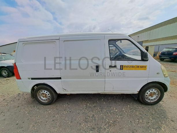 CHEVROLET N300 · Viana