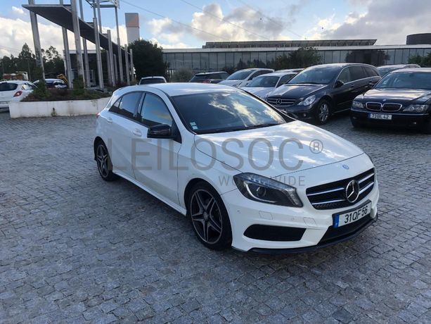 Mercedes-Benz A 180CDI · Ano 2015