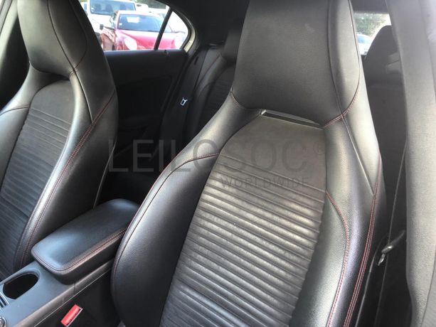 Mercedes-Benz A 180CDI · Ano 2015