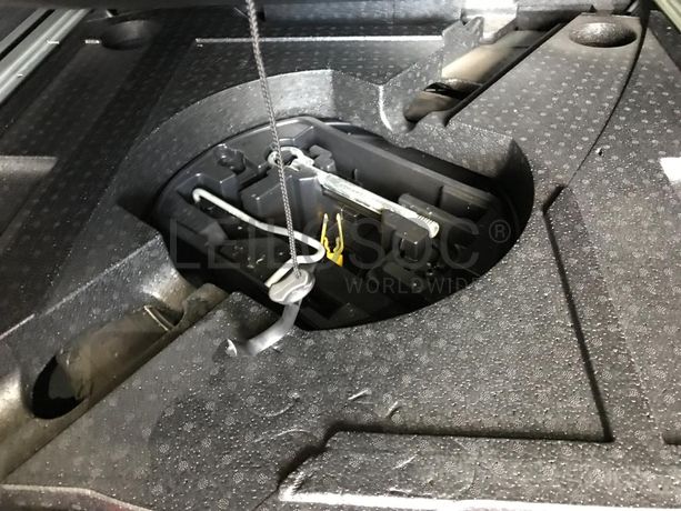 Peugeot 308 1.6 Blue HDI · Ano 2015