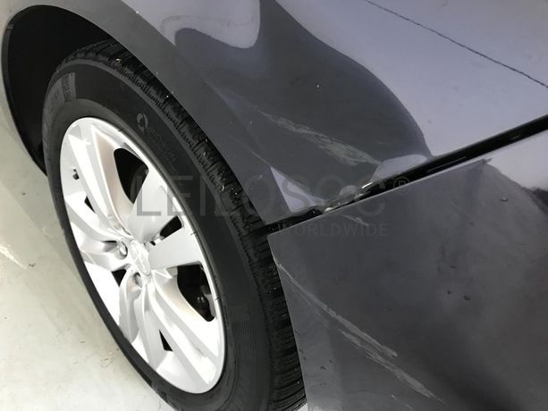 Peugeot 308 1.6 Blue HDI · Ano 2015