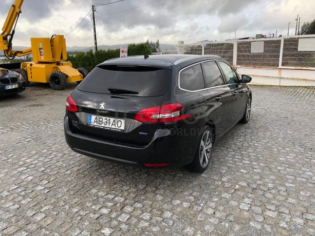 Peugeot 308 · Ano 2015
