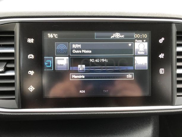 Peugeot 308 · Ano 2015