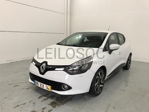 Renault Clio 1.5 DCI · Ano 2016