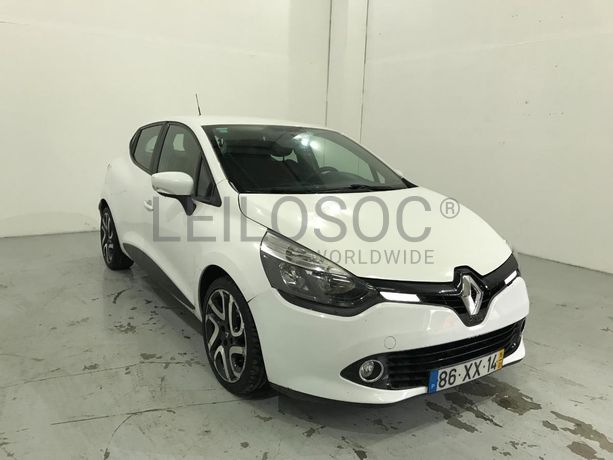 Renault Clio 1.5 DCI · Ano 2016