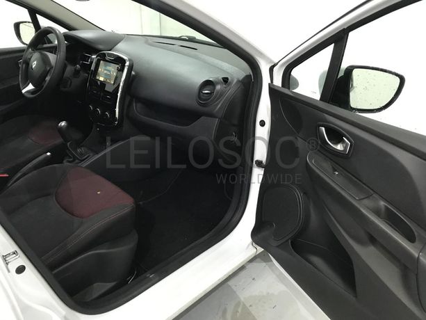 Renault Clio 1.5 DCI · Ano 2016