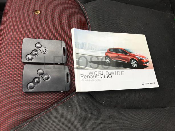 Renault Clio 1.5 DCI · Ano 2016