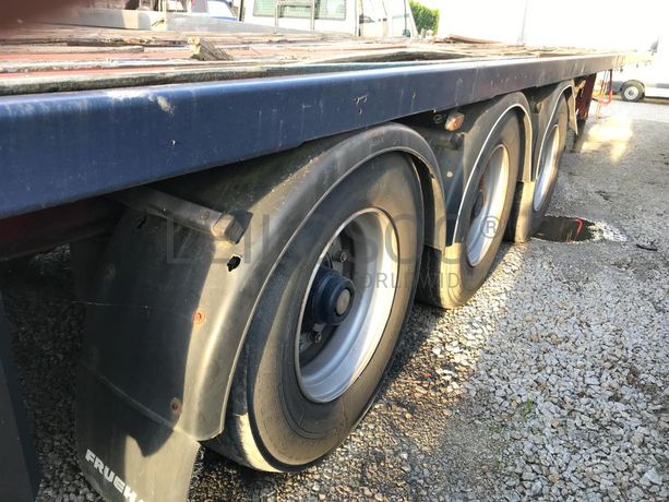 Semirreboque Fruehauf TE34CC · Ano 2002