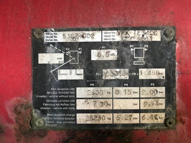 Semirreboque Fruehauf TE34CC · Ano 2002