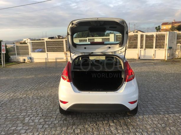 Ford Fiesta 1.4 TDCi · Ano 2010