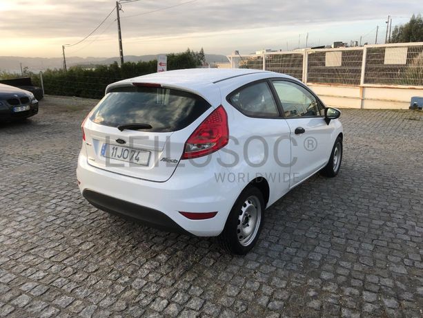 Ford Fiesta 1.4 TDCi · Ano 2010