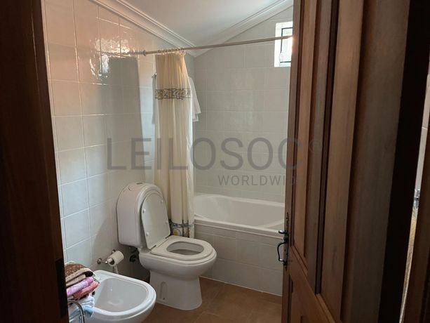 Moradia V6 · Almeida, Guarda