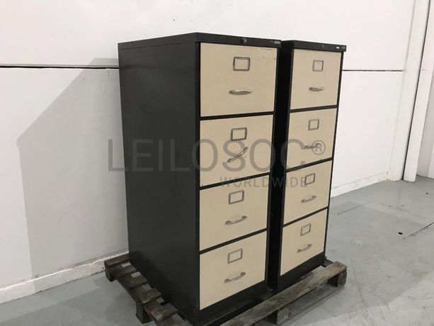 Armários Metálicos