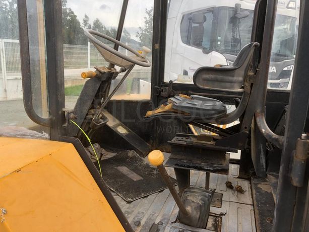 Empilhador JCB · Ano 1989