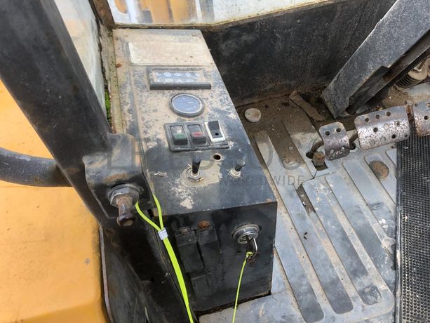 Empilhador JCB · Ano 1989