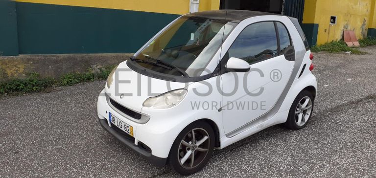 Smart Fortwo Coupé 0.8CDI · Ano 2011