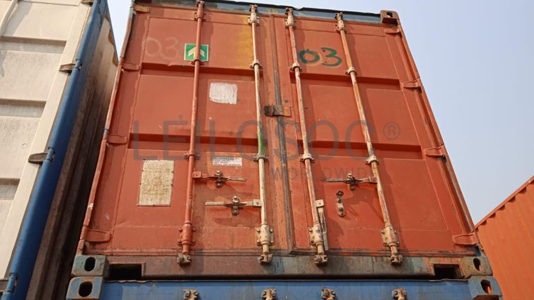 Diversos + Diversos + Rolo de fita + Diversos + Papel higiénico + Diversos + Diversos + Diversos + Diversos + Diversos + Tinta dulux + Diversos + Placas de sinalização + Contentor de 40P ·