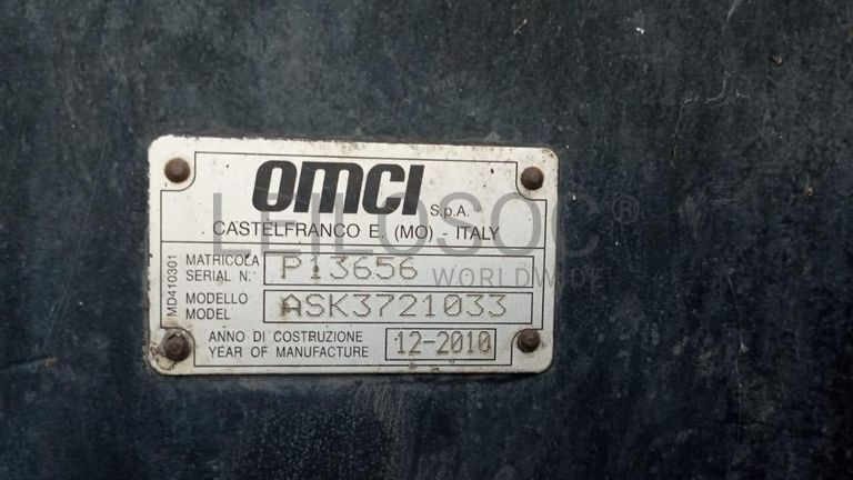 Empilhador Telescópico MANITOU MHT 10210 ·