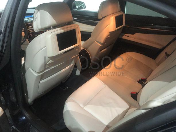 BMW 740 D · Ano 2011