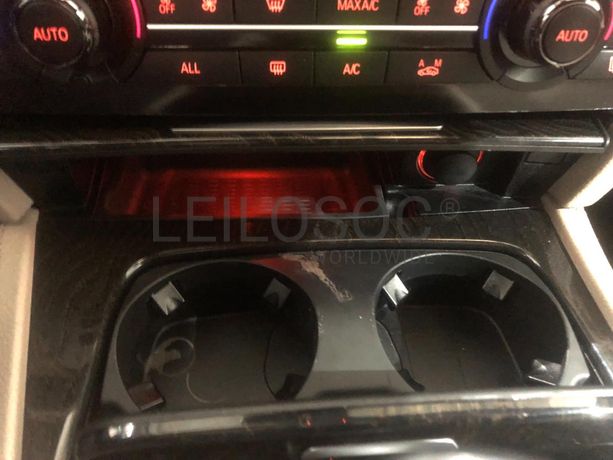 BMW 740 D · Ano 2011