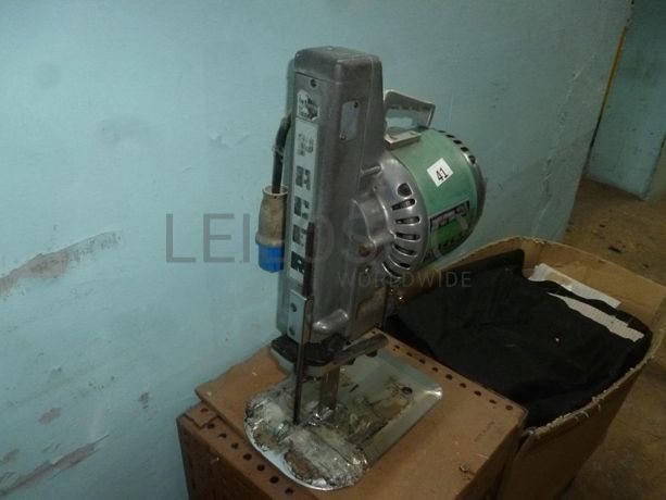 Equipamentos · Indústria Têxtil e de Calçado