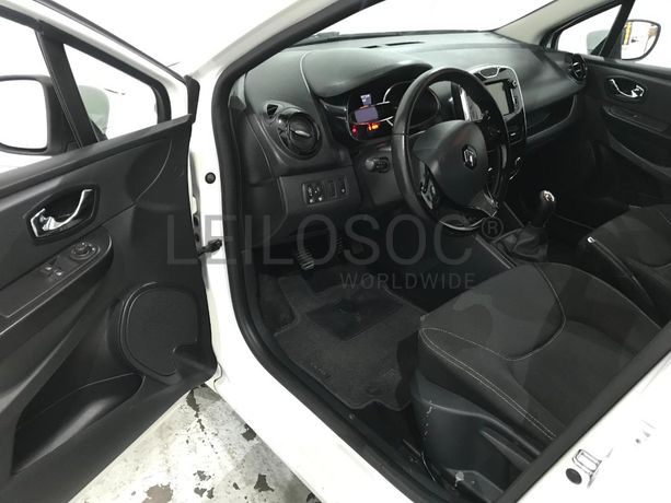 Renault Clio 1.5DCI · Ano 2013