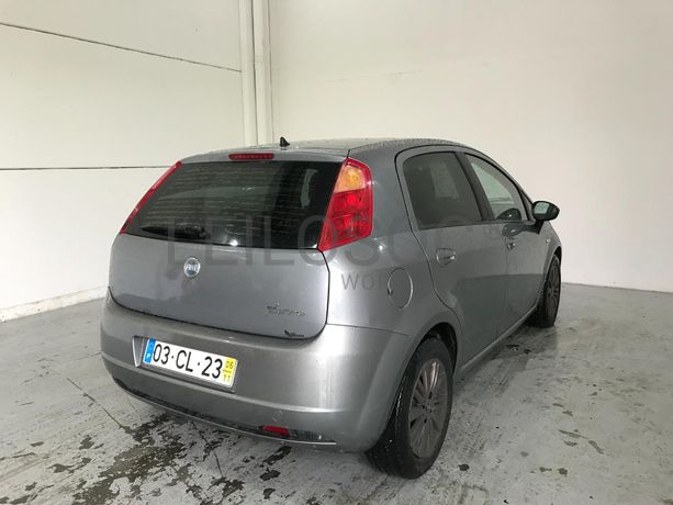 Fiat Punto 1.3D · Ano 2006