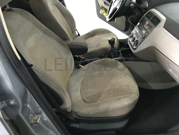 Fiat Punto 1.3D · Ano 2006