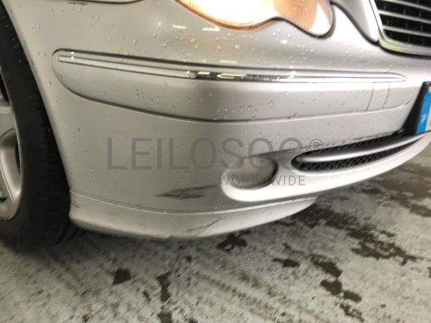 Mercedes-Benz C220 CDI 2.2 · Ano 2003