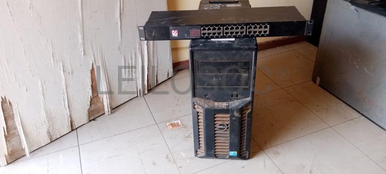 Material Informático ·