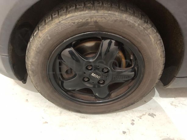 Mini Cooper 1.6D · Ano 2013