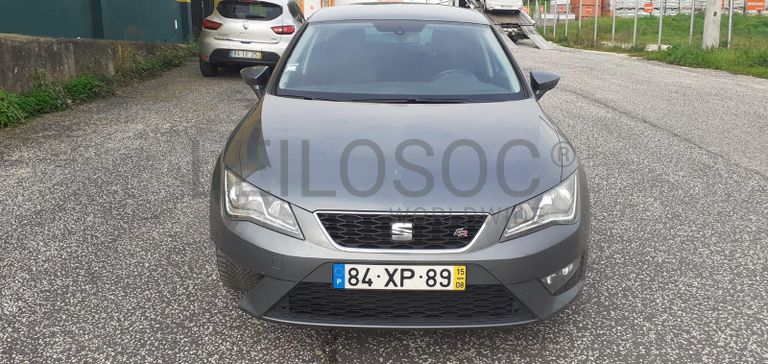 Seat Leon 2.0 TDI · Ano 2015