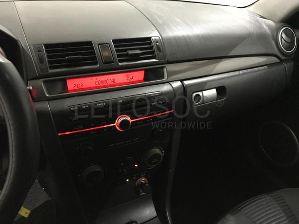 Mazda 3 · Ano 2004