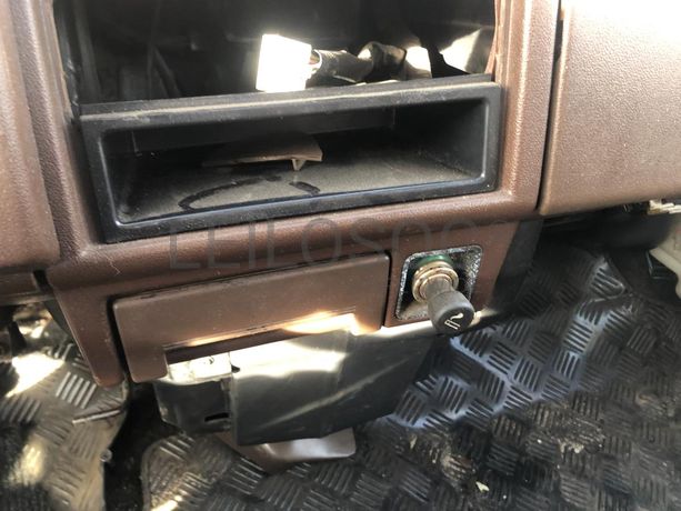 Reboque Toyota Dyna 250 · Ano 1990