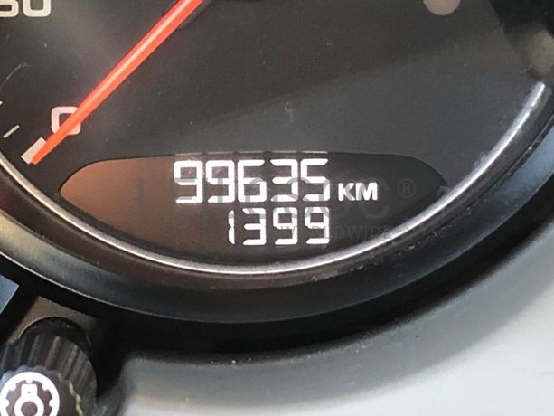 Porsche Cayenne 4.8 Turbo V8 · Ano 2010