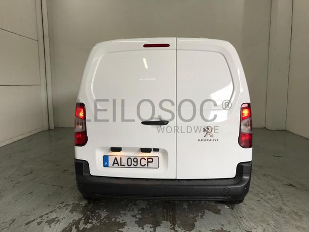 Peugeot Partner · Ano 2021