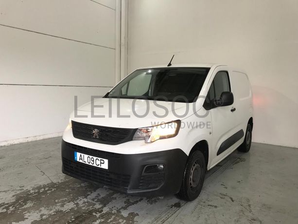 Peugeot Partner · Ano 2021