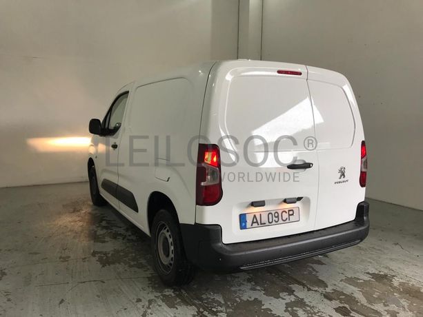 Peugeot Partner · Ano 2021