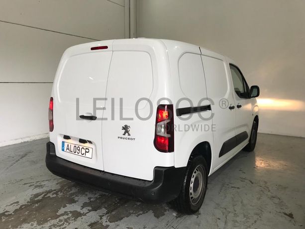 Peugeot Partner · Ano 2021