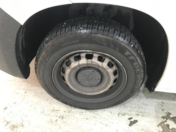 Peugeot Partner · Ano 2021